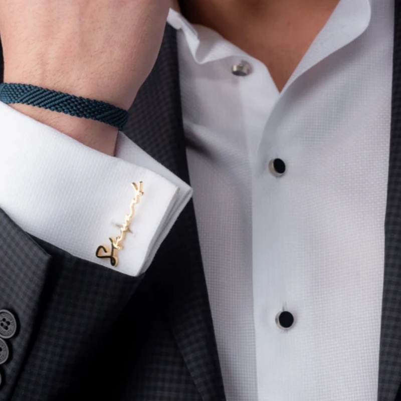กระดุมข้อมือสลักชื่อแบบกำหนดเอ - Men'S Grooming For Wedding บทวิจารณ์และราคา
